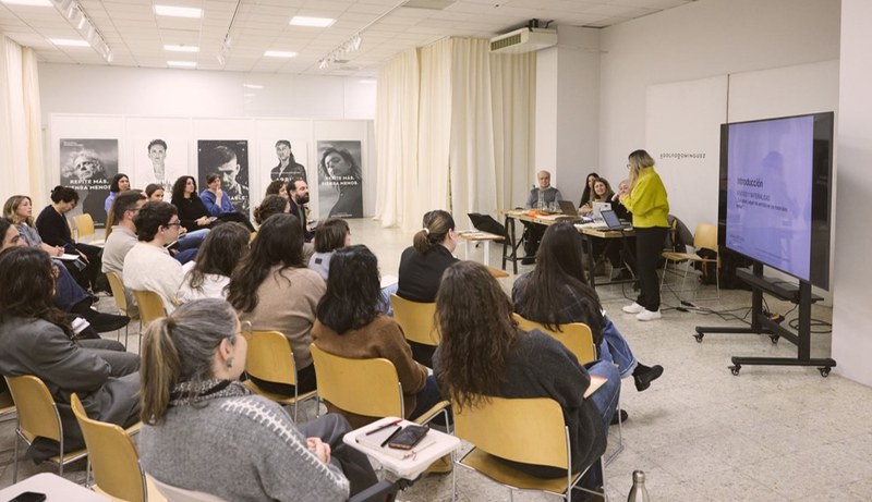 Workshop “Colorimetría y Moda para el Bienestar” en la sede de Adolfo Domínguez
